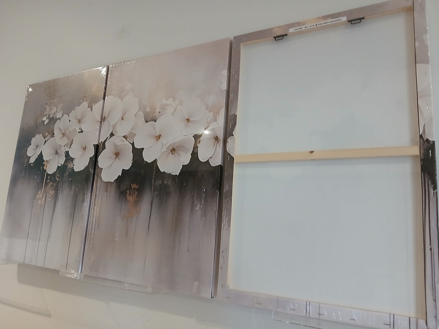 White Flower Canvas Wall Art Set – Grey & Gold Modern Framed Prints