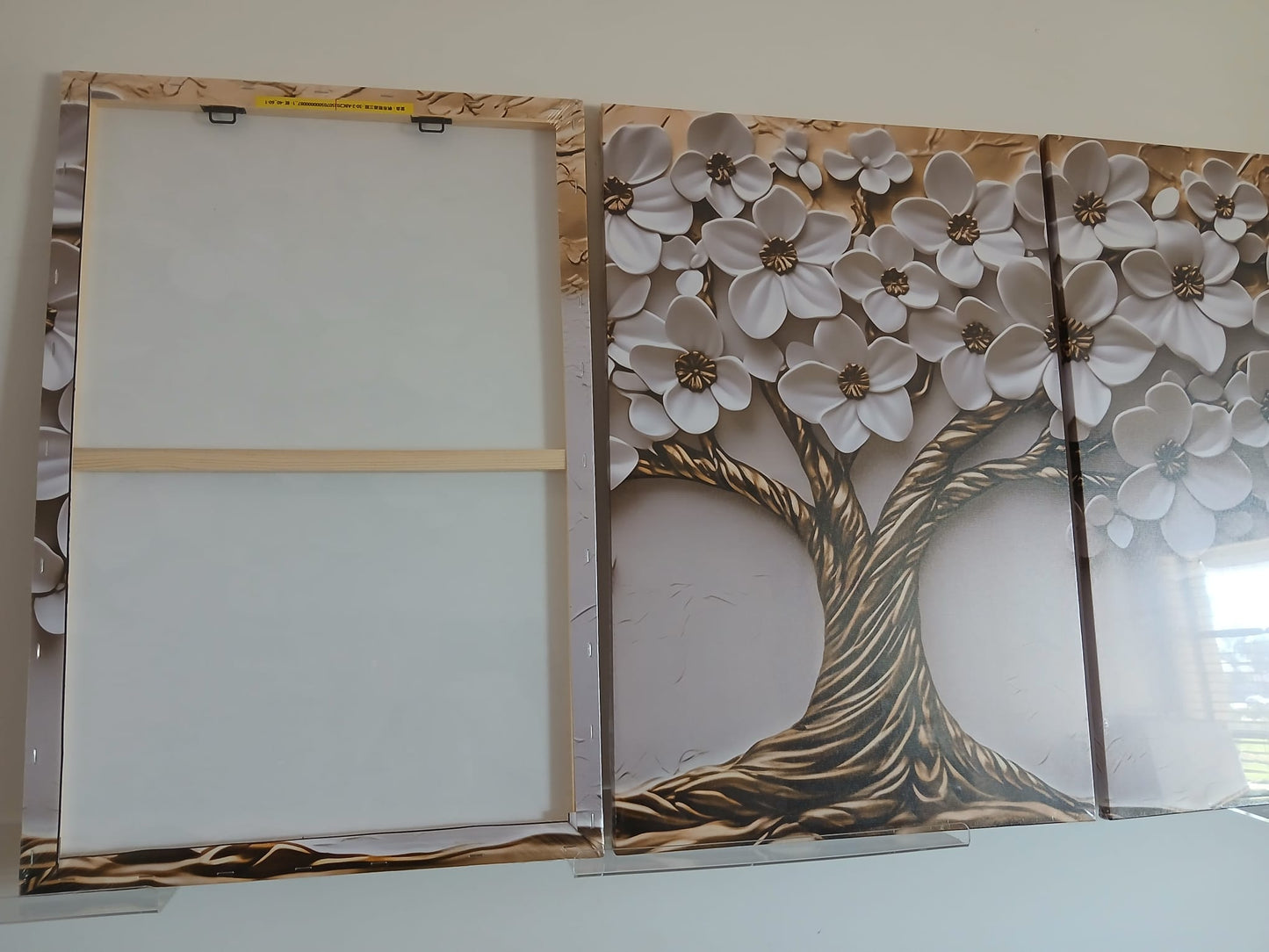 Abstract Tree of Life Wall Art – Modern Floral Gold Accent Décor