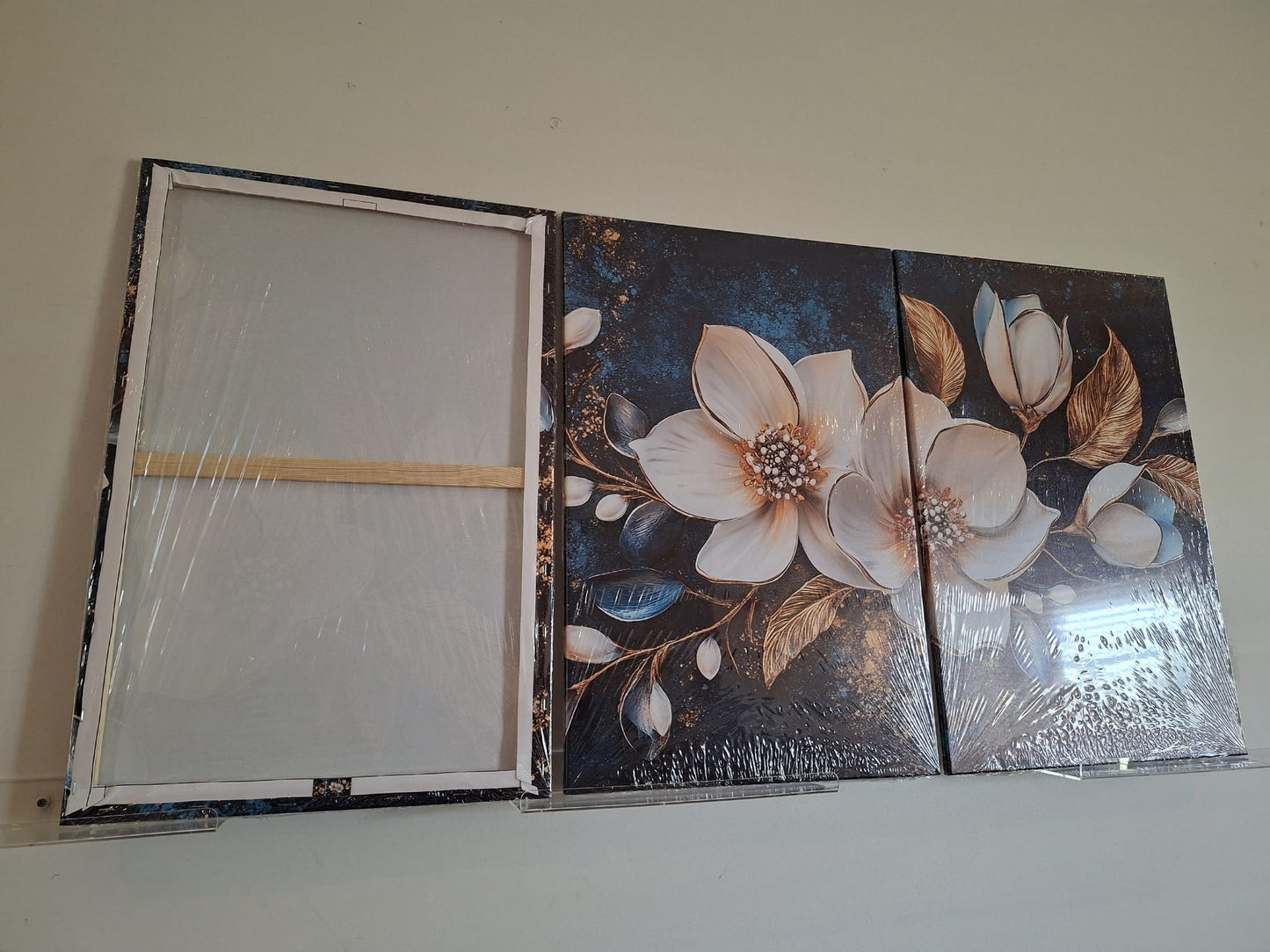 Blue Floral Gold Accent Wall Art Set