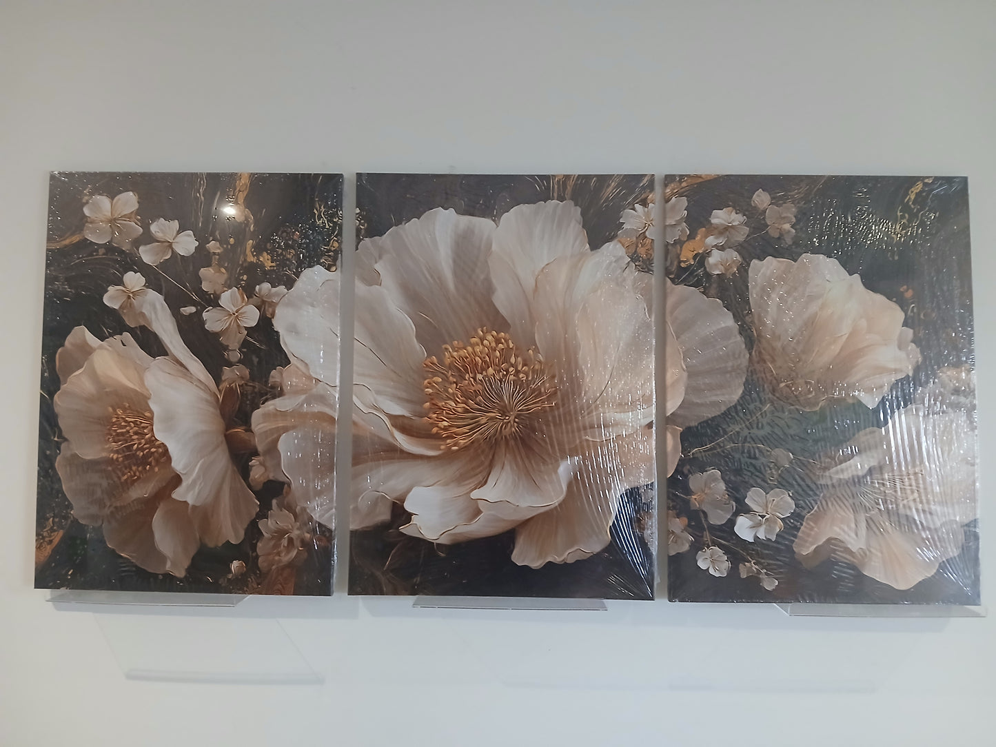 Gold Accent Modern Floral Canvas Print Wall Art