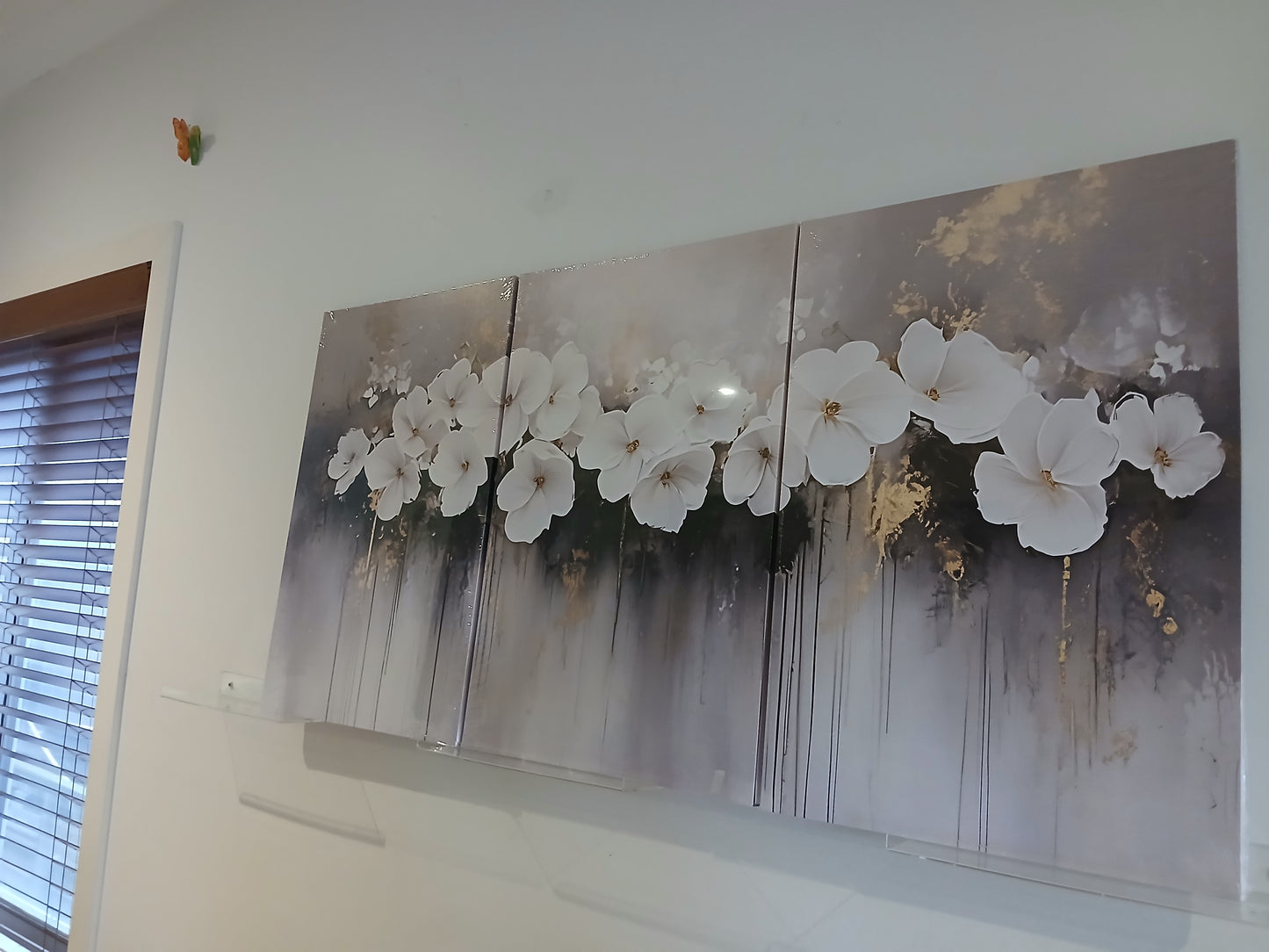 White Flower Canvas Wall Art Set – Grey & Gold Modern Framed Prints