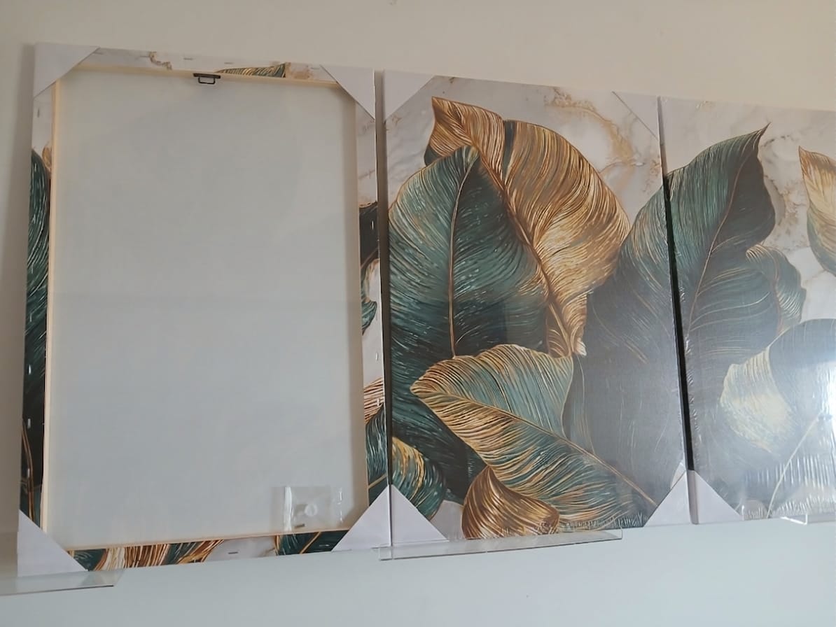 Tropical Monstera & Palm Wall Art – Green & Gold Luxury Botanical Canvas Set
