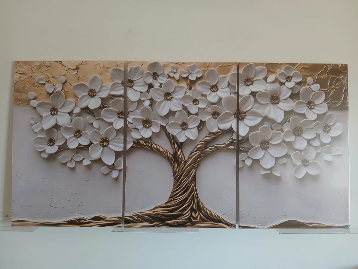 Abstract Tree of Life Wall Art – Modern Floral Gold Accent Décor