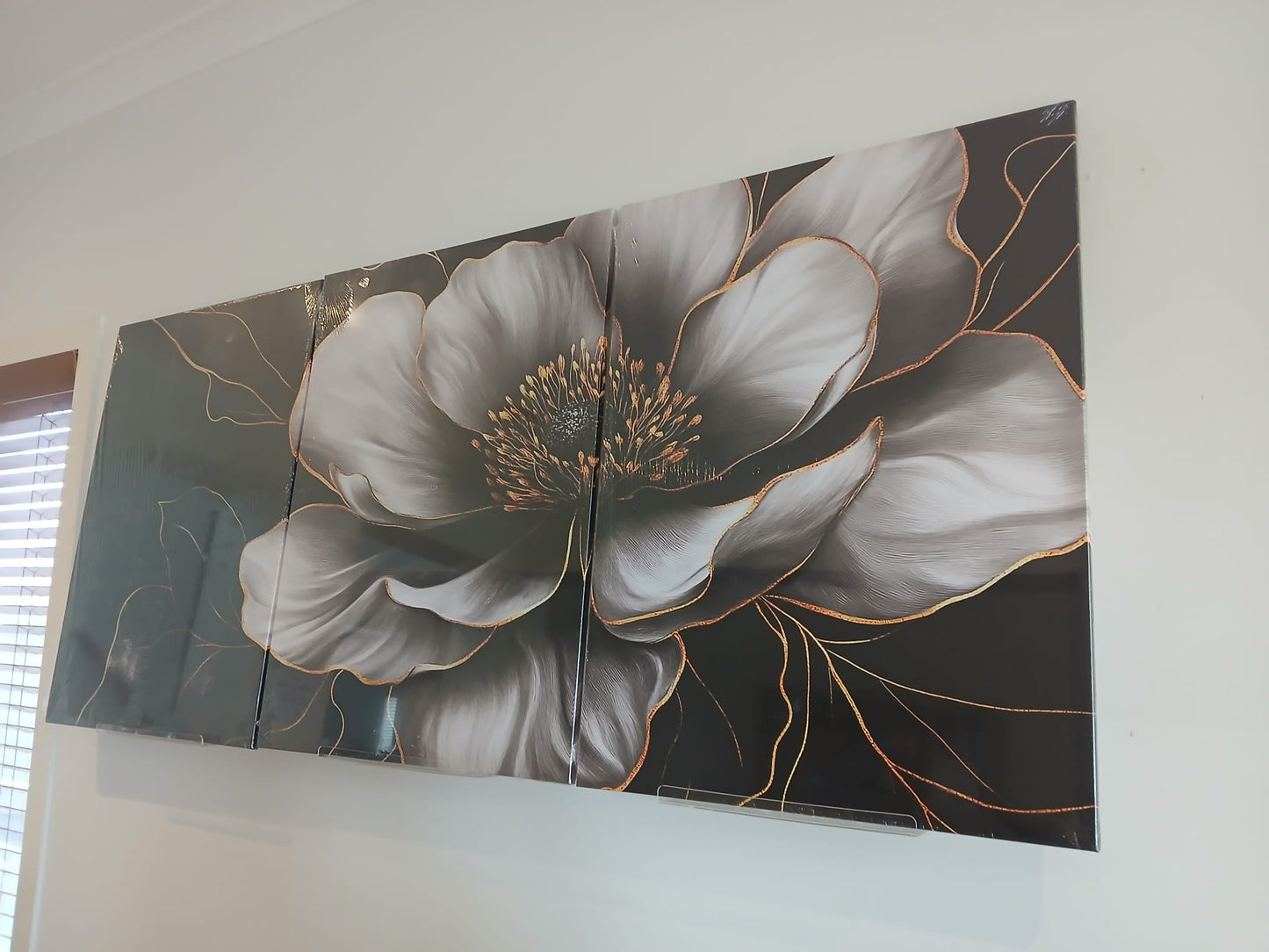 Elegant Black and Gold Floral Wall Art Set