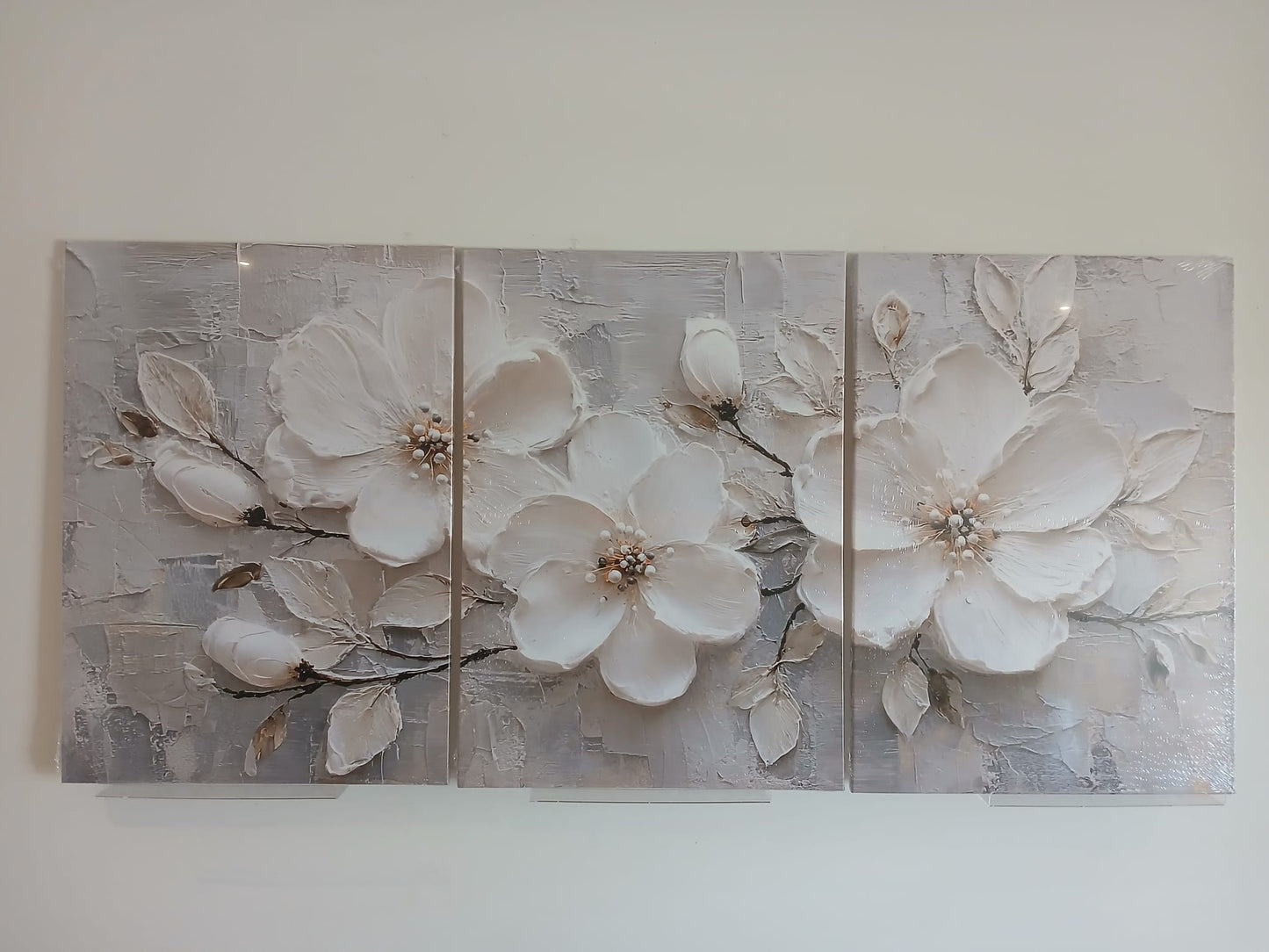 Classic White Flower Canvas Print Wall Art Set