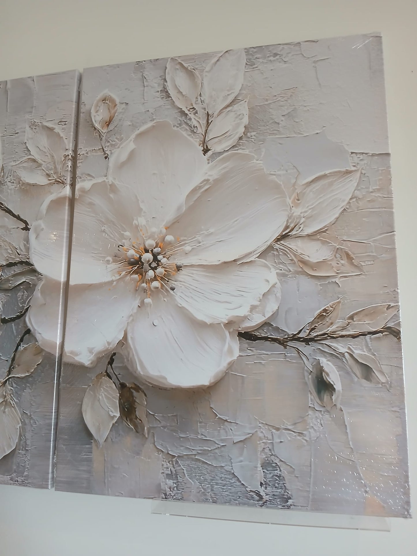 Classic White Flower Canvas Print Wall Art Set