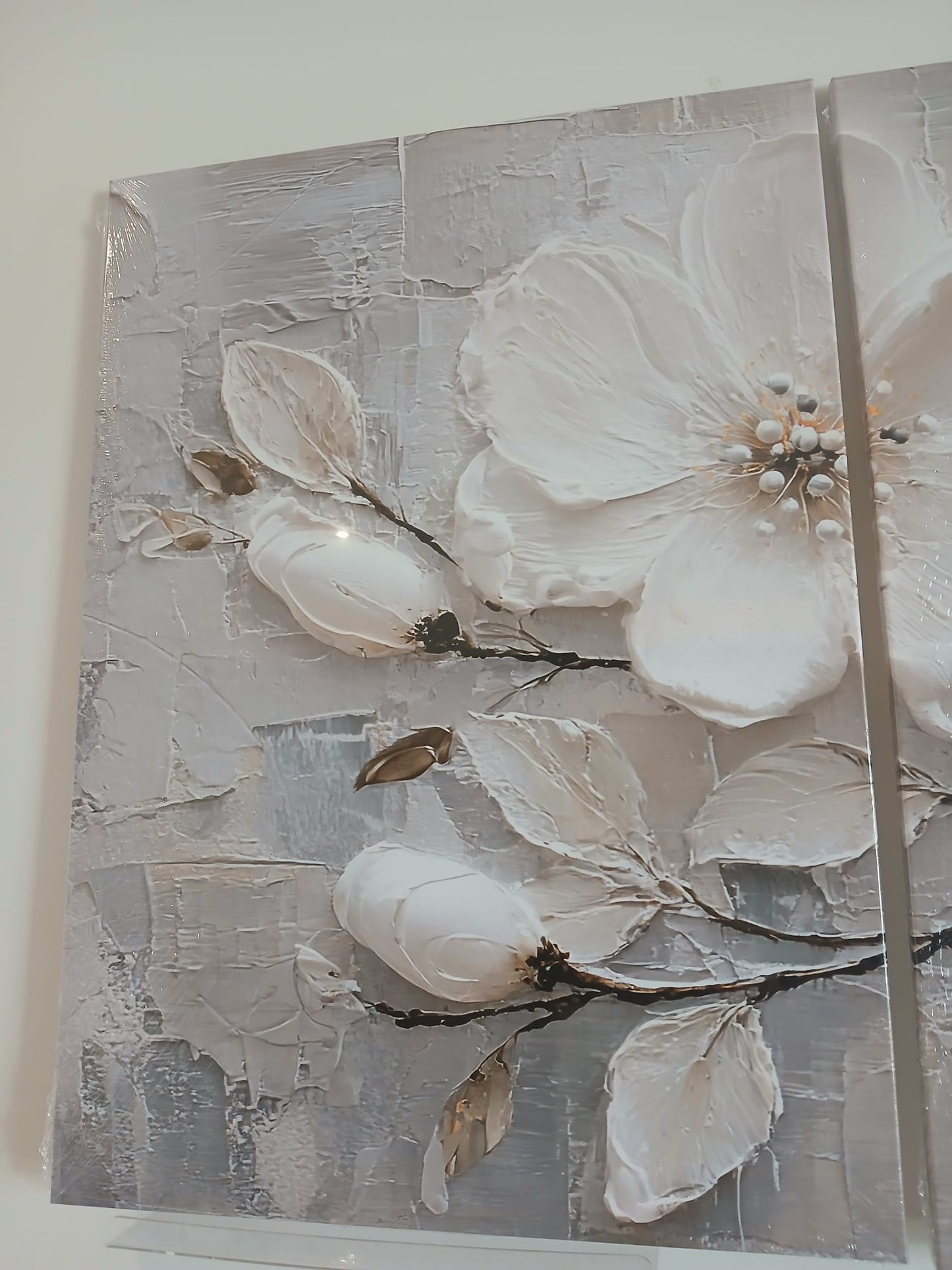 Classic White Flower Canvas Print Wall Art Set