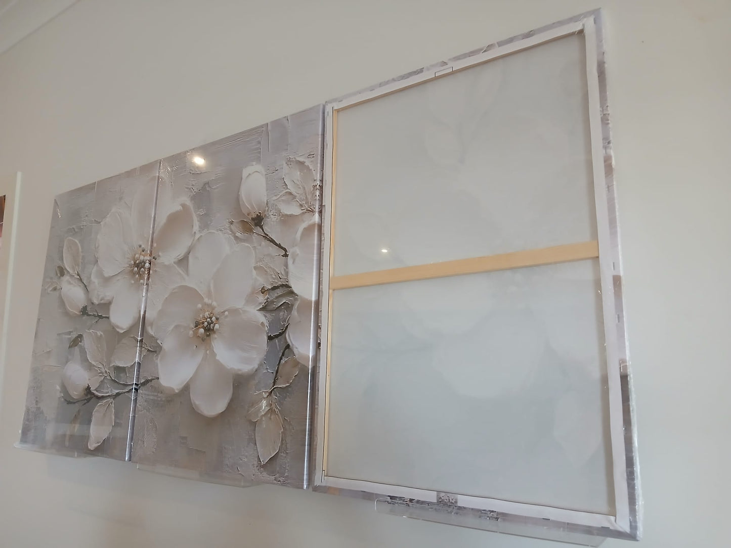 Classic White Flower Canvas Print Wall Art Set
