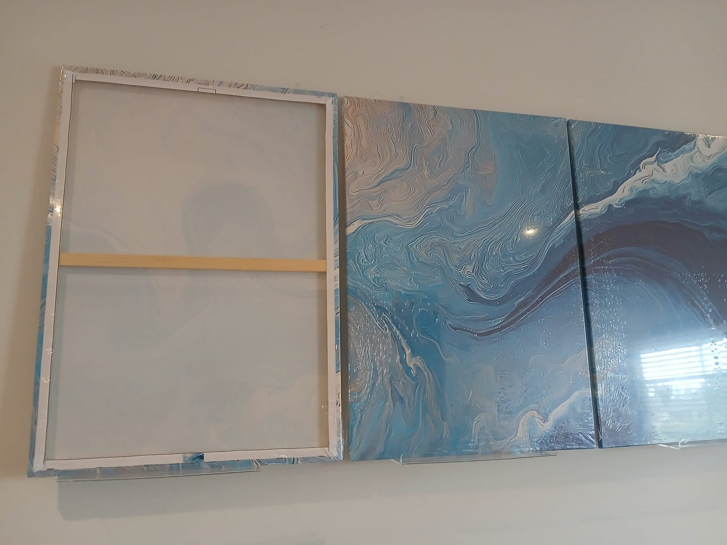 Serene Aquatic Flow Canvas Print Wall Art Set