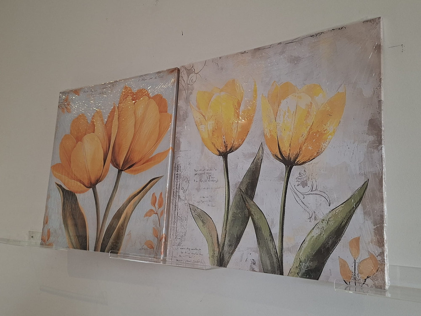Soft Yellow Tulip Botanical Canvas Wall Art Set