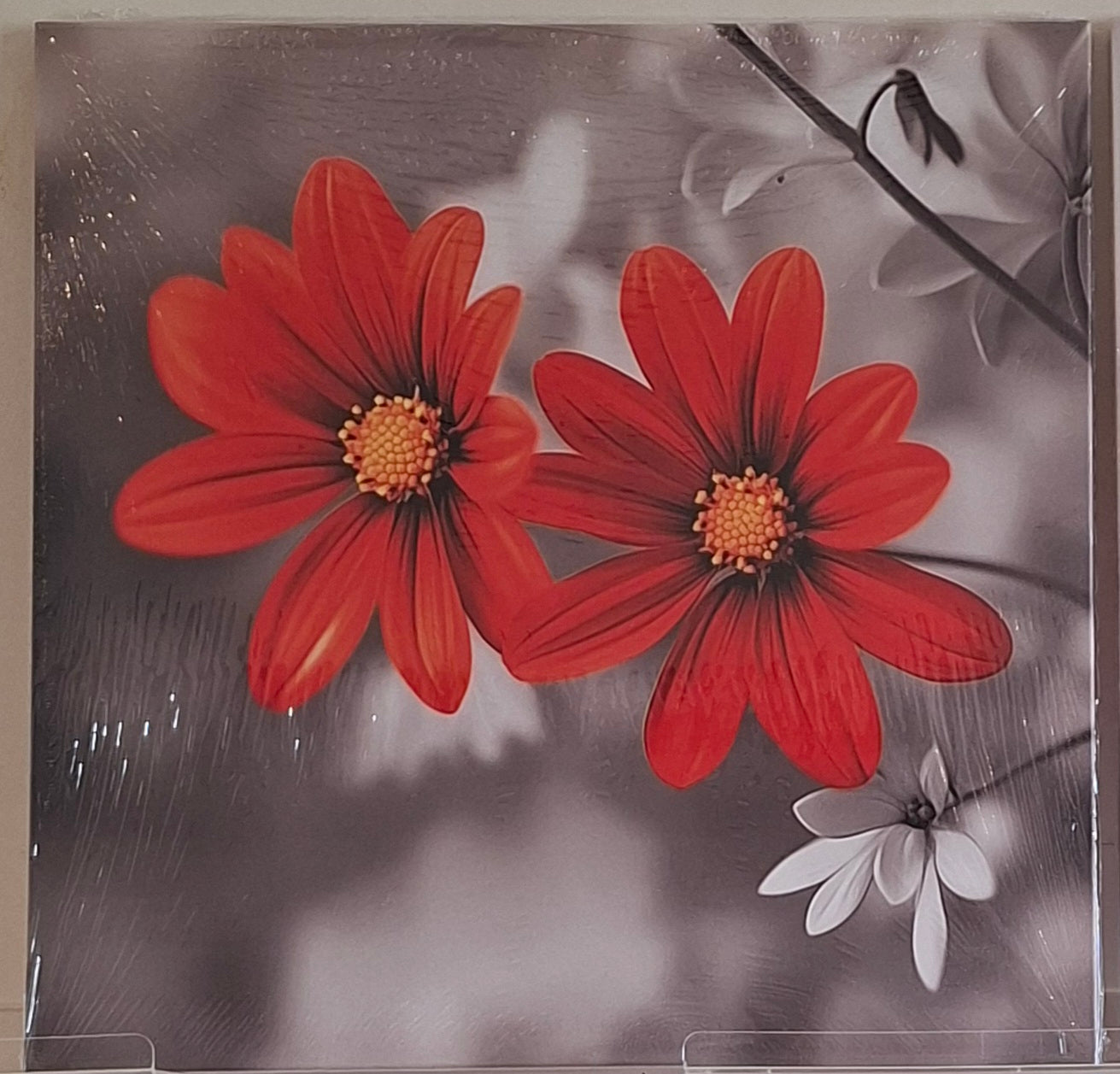 Vibrant Red Bloom Canvas Wall Art Set