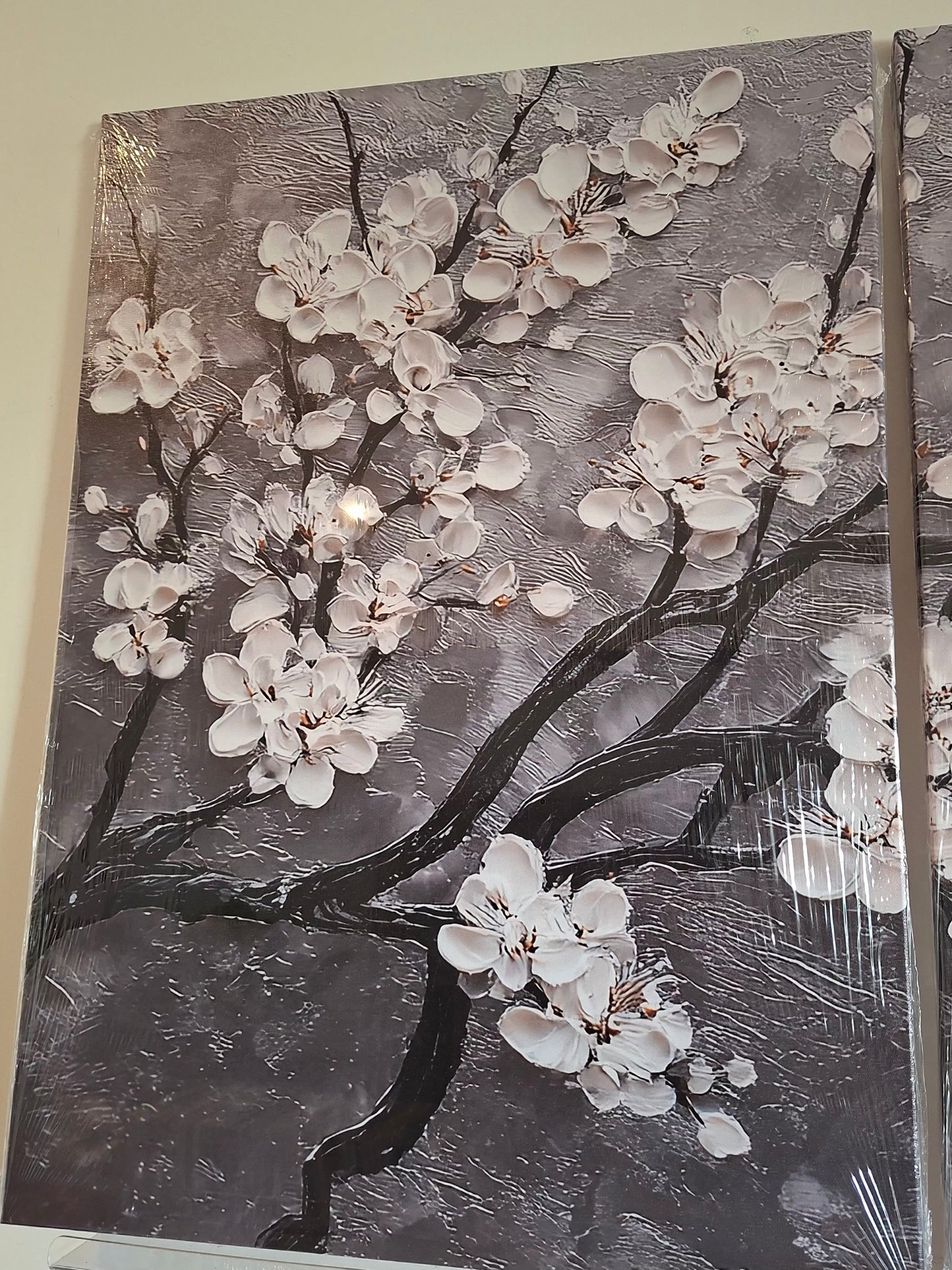 White Blossom Canvas Wall Art – Metallic Floral Elegance Décor