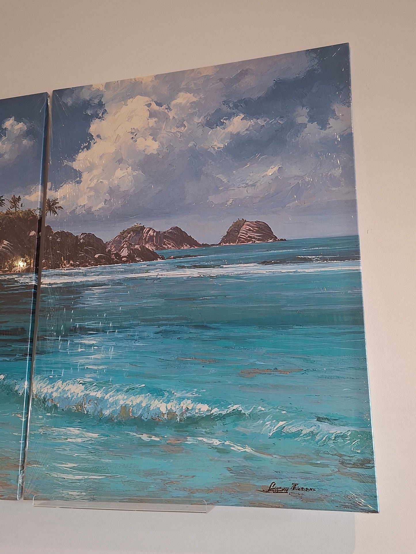 Tropical Beach Wall Art – Palm Trees & Ocean Waves Canvas Set