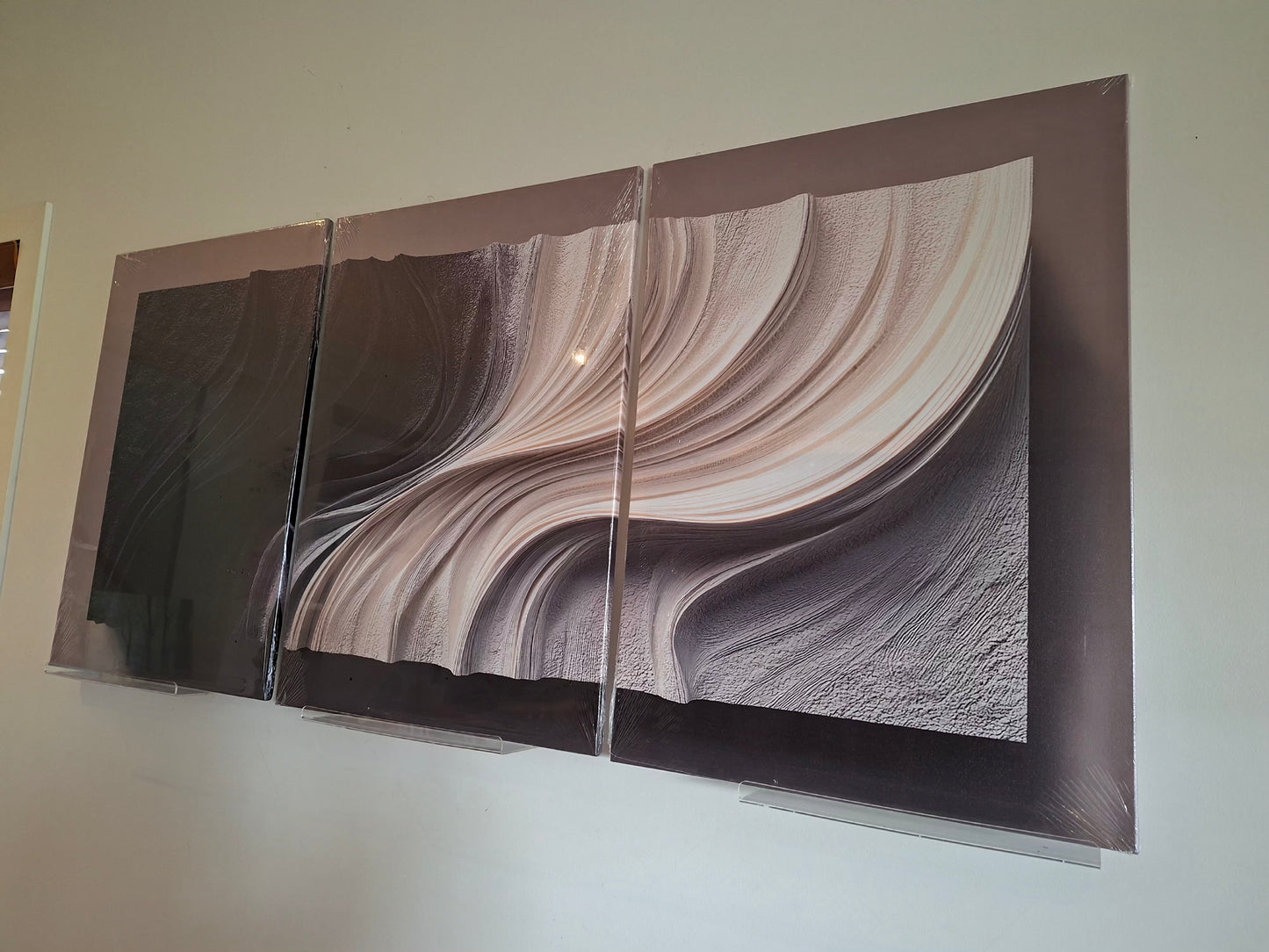 Monochrome Wave Texture Look Wall Art Set