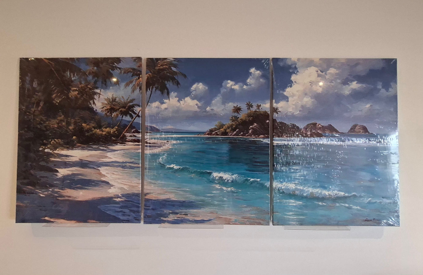 Tropical Beach Wall Art – Palm Trees & Ocean Waves Canvas Set