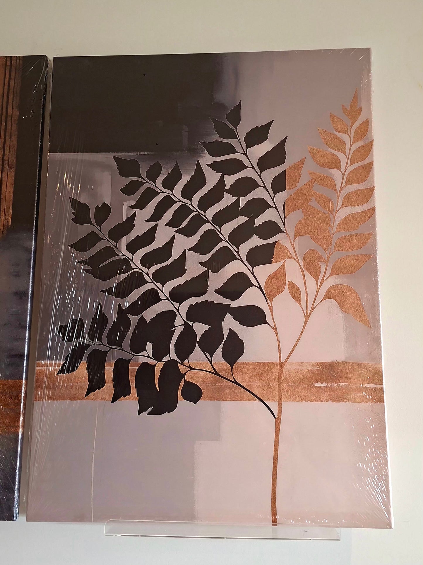 Golden Leaves Canvas Wall Art – Dark Elegant Foliage Décor