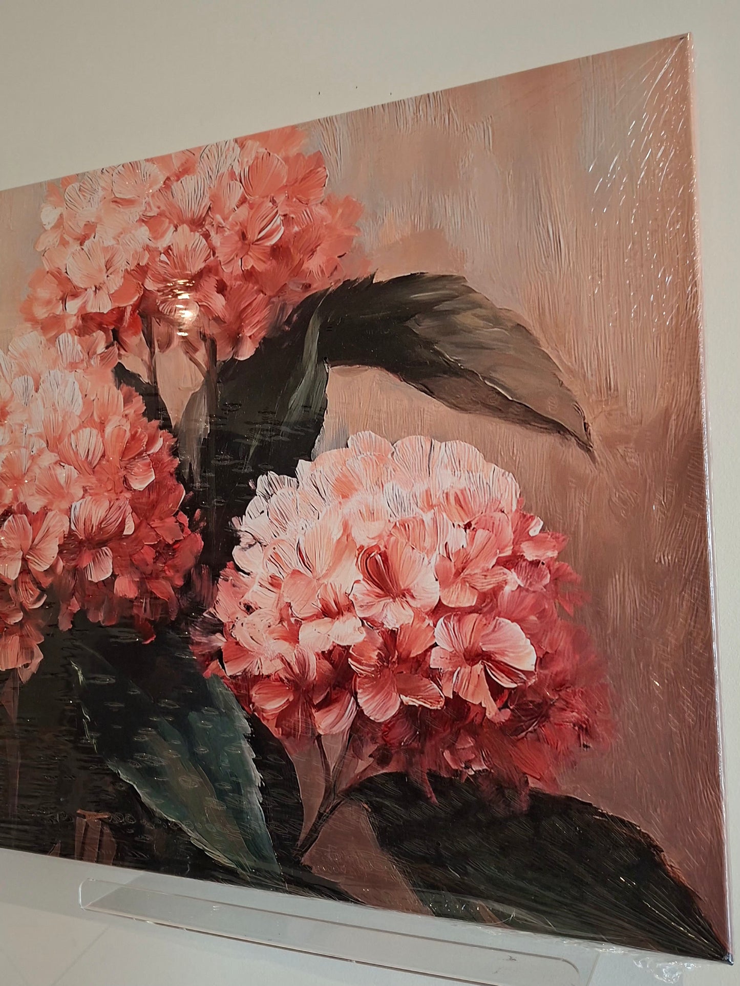 Pink Hydrangea Canvas Wall Art – Pastel Floral Elegance Décor