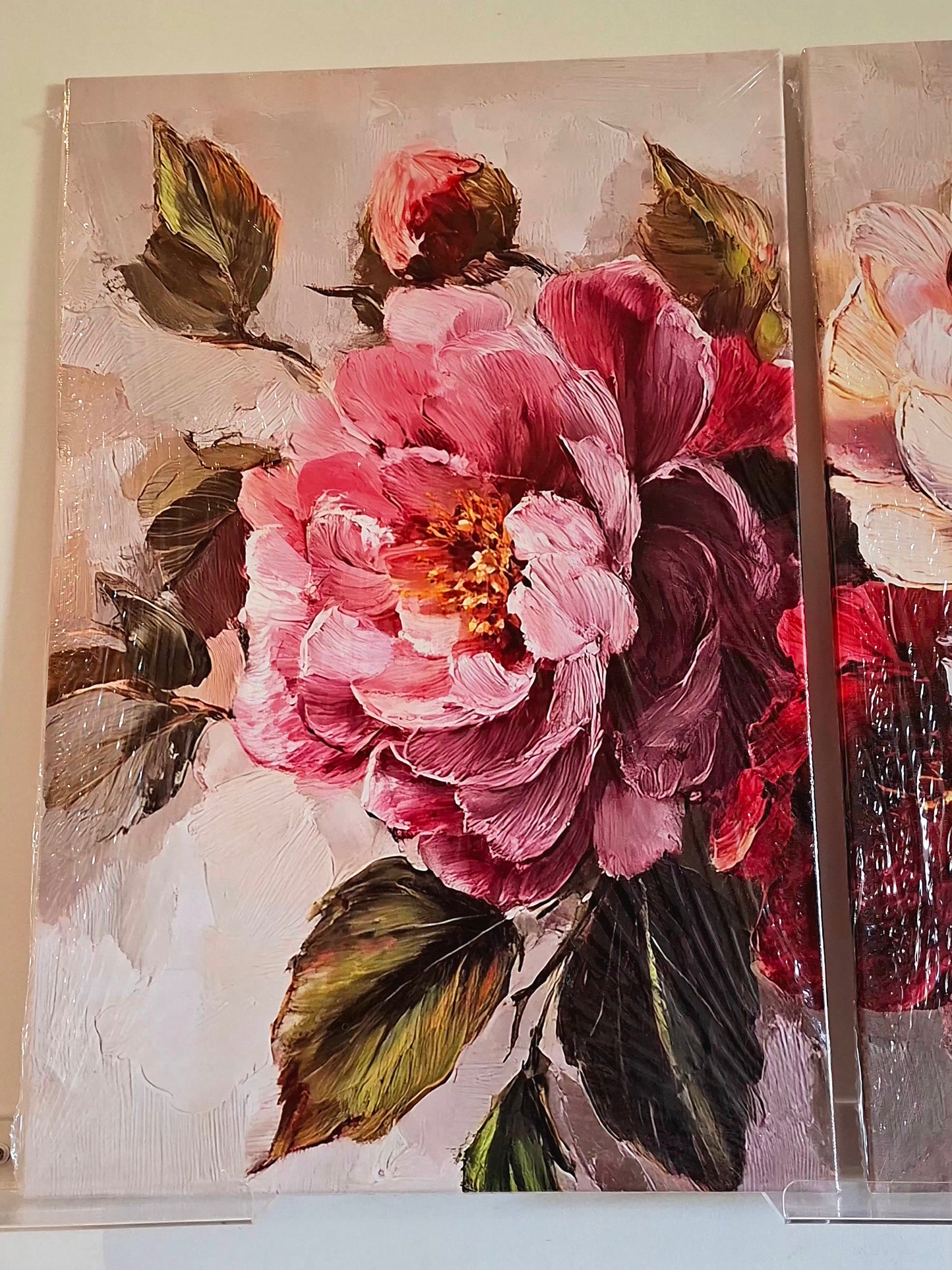 Soft Pink Floral Canvas Wall Art – Romantic Spring Bloom Décor