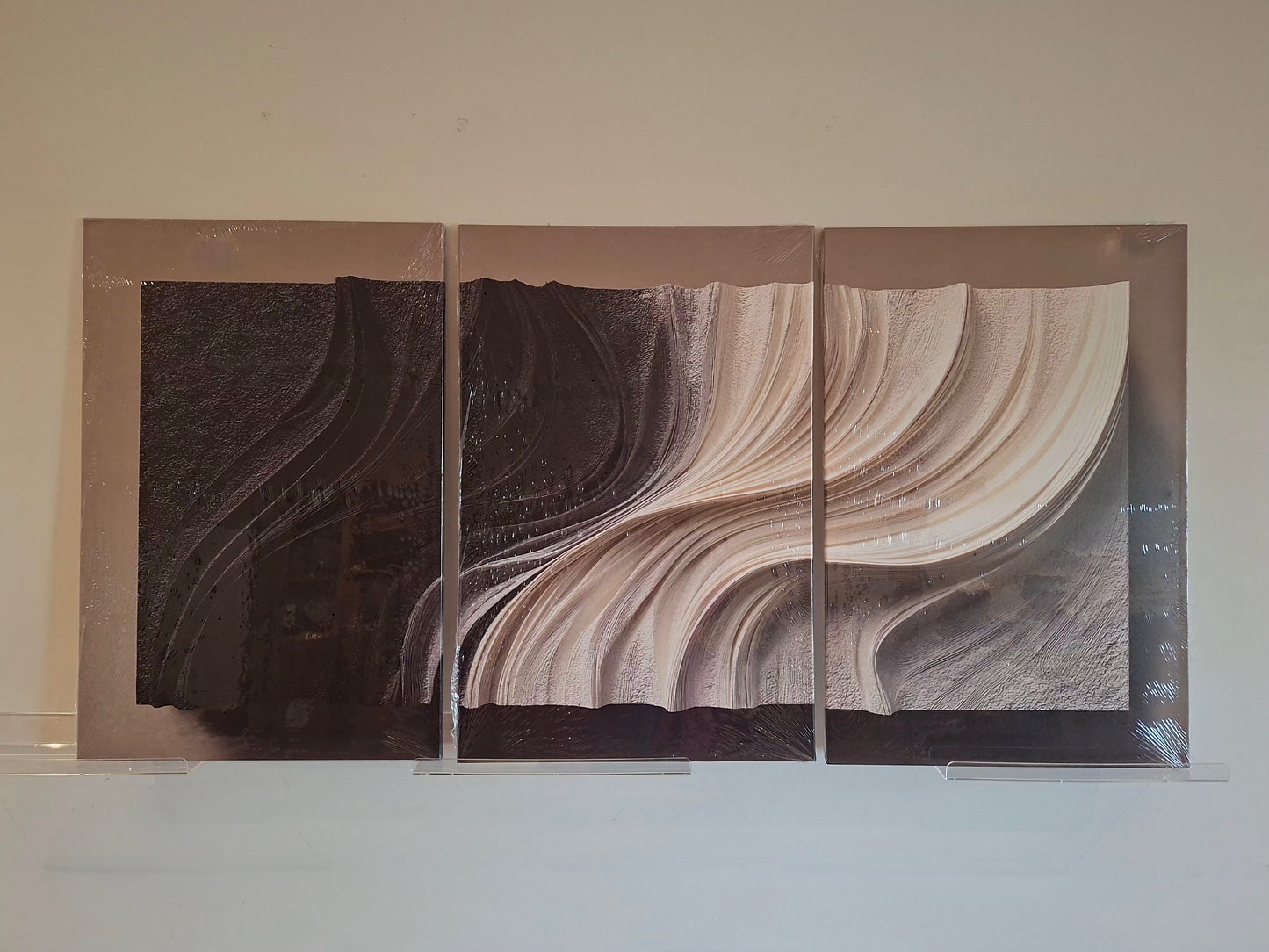 Monochrome Wave Texture Look Wall Art Set