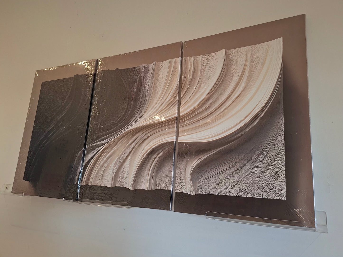 Monochrome Wave Texture Look Wall Art Set