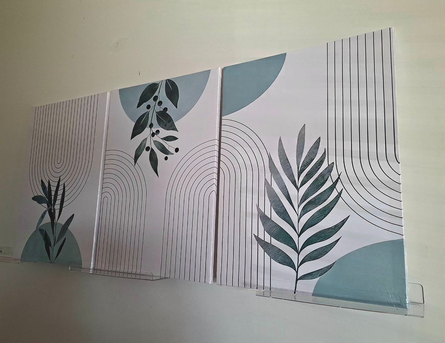Botanical Geometric Wall Art – Green Leaf Abstract Canvas Set