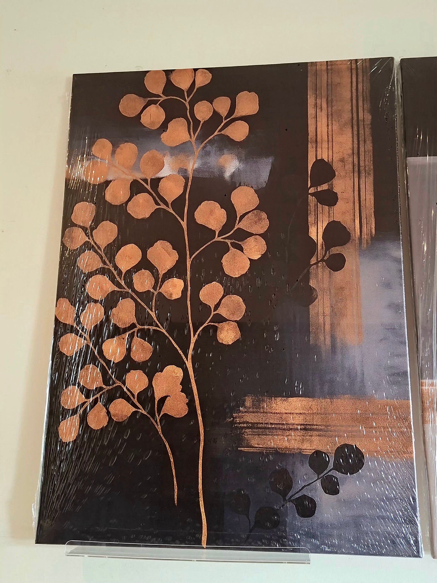 Golden Leaves Canvas Wall Art – Dark Elegant Foliage Décor