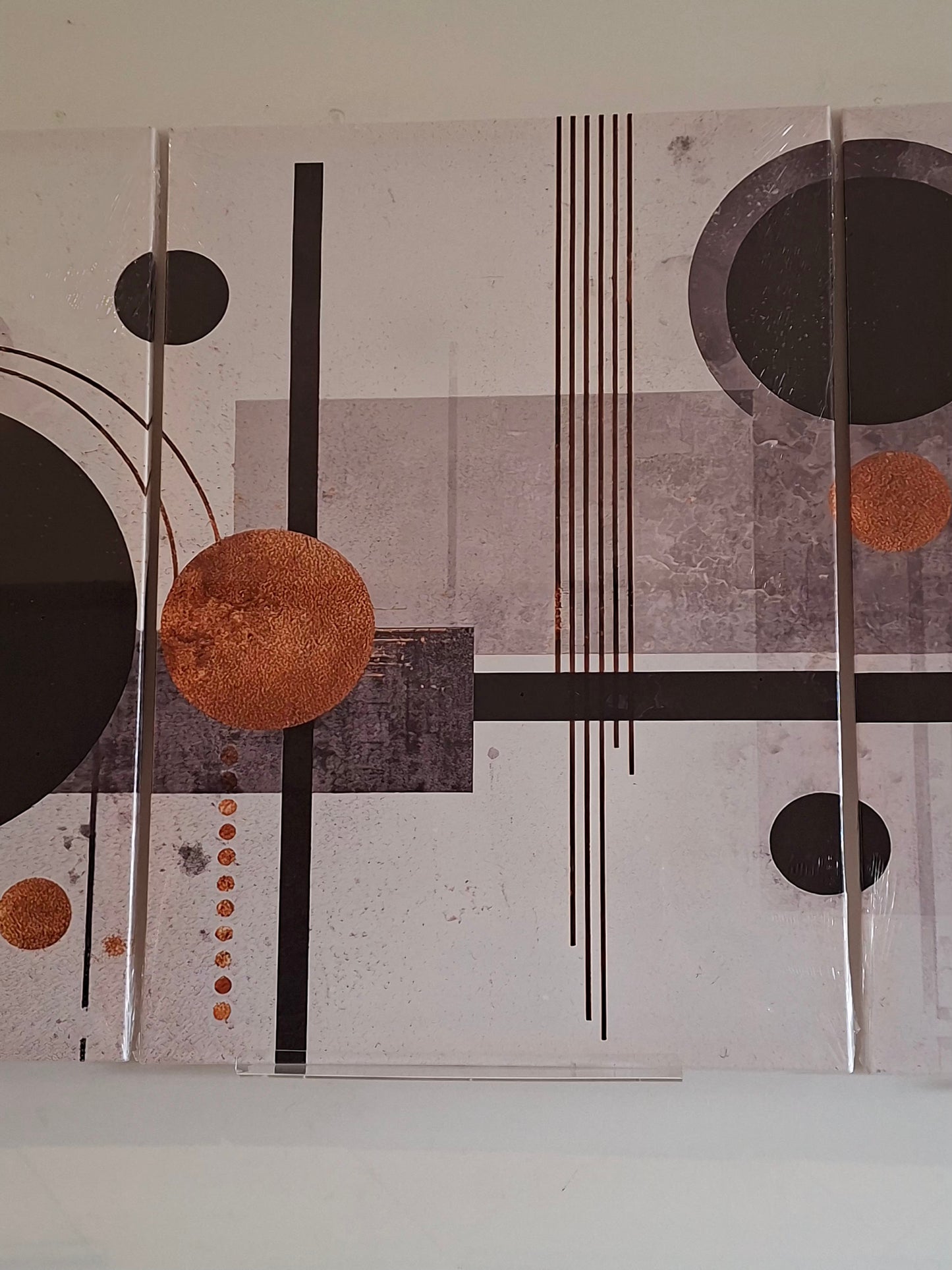 Abstract Geometric Canvas Wall Art – Gold Accent Modern Elegance