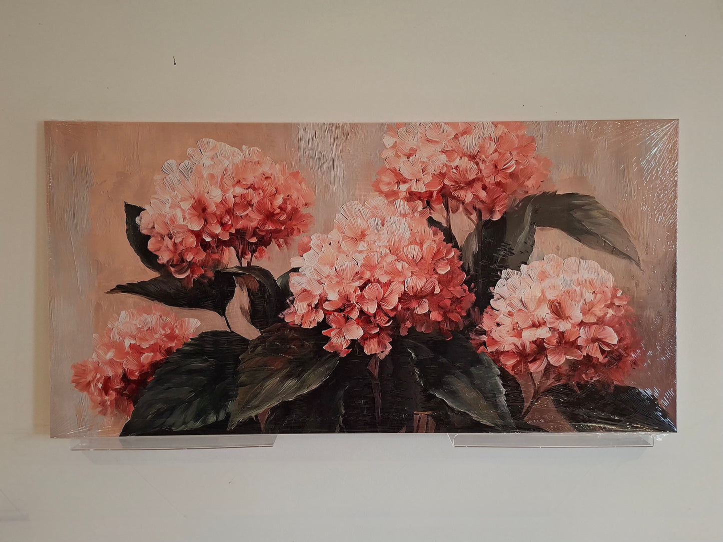 Pink Hydrangea Canvas Wall Art – Pastel Floral Elegance Décor