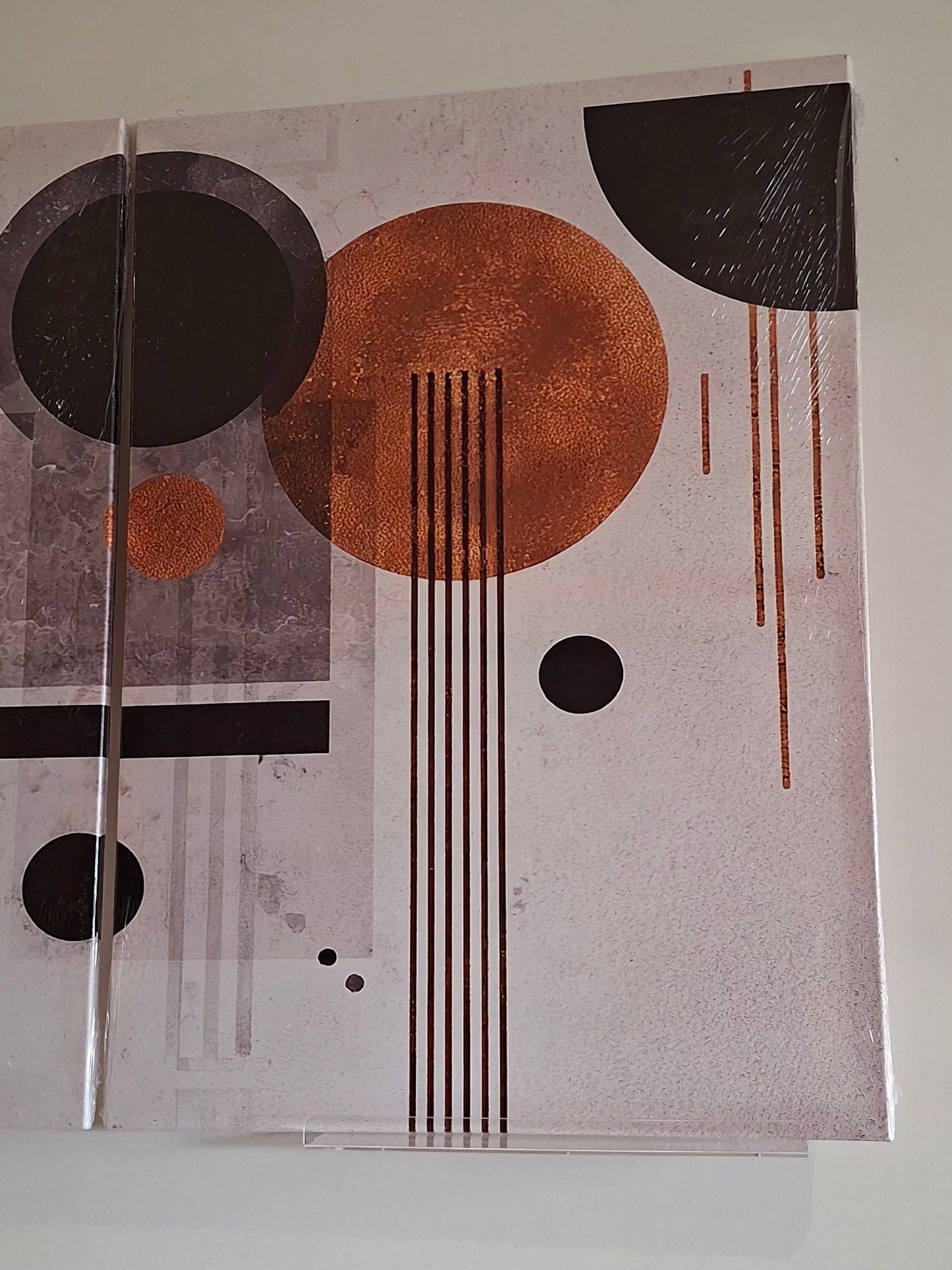 Abstract Geometric Canvas Wall Art – Gold Accent Modern Elegance