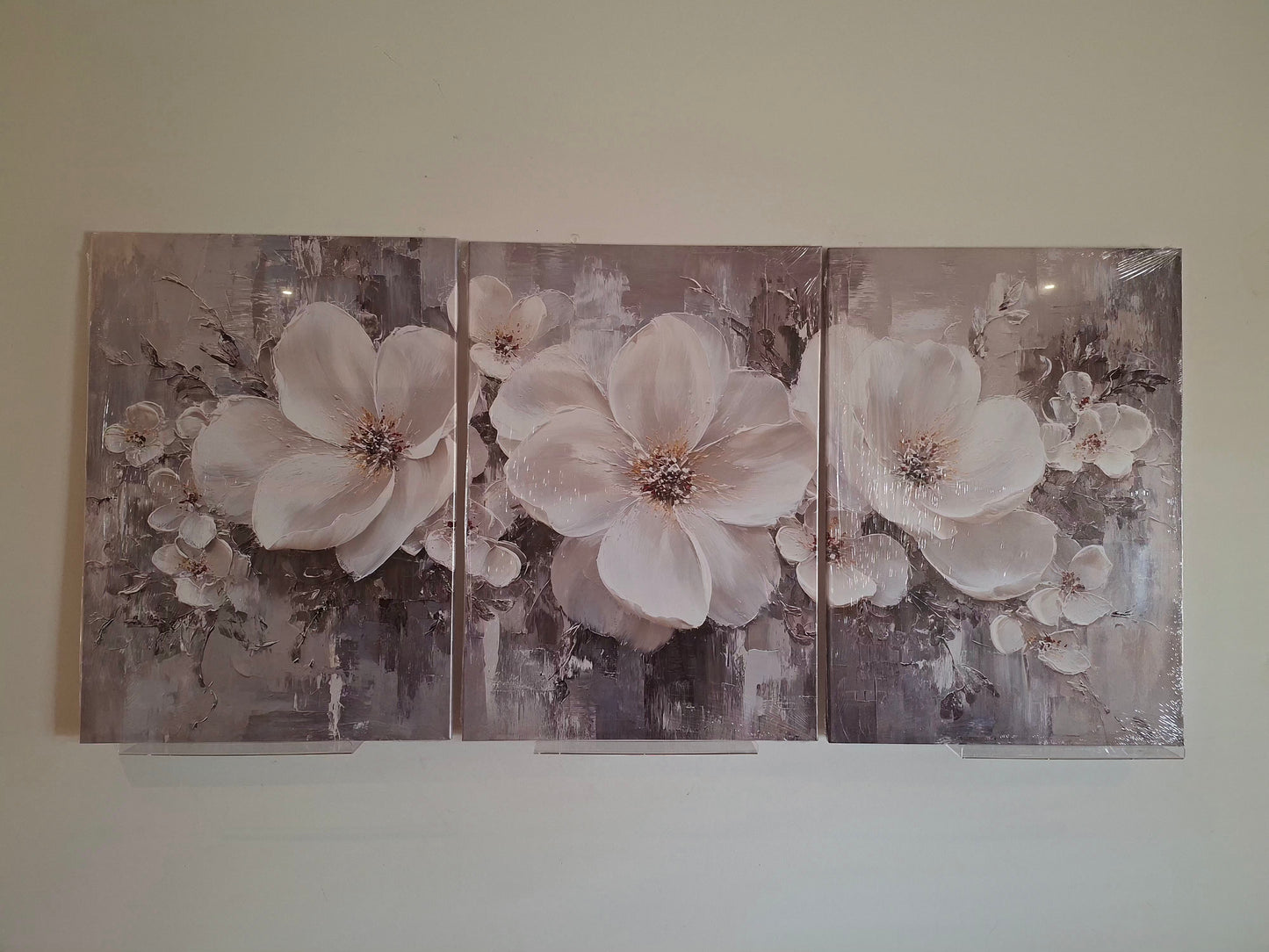 Contemporary White Floral Canvas Wall Art – Abstract Botanical Print