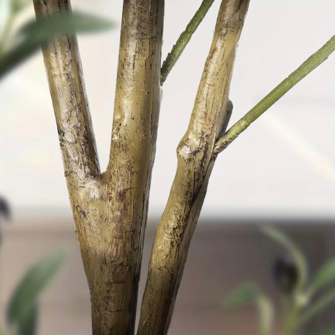 Artificial Olive Tree with Natural Wood Trunk & Lifelike Fruits - Indoor Décor