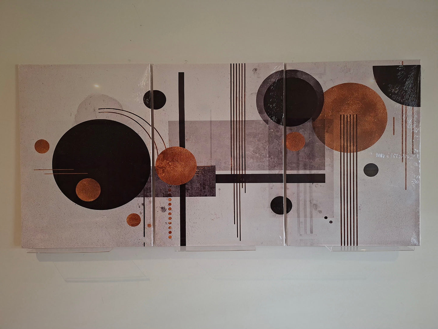 Abstract Geometric Canvas Wall Art – Gold Accent Modern Elegance
